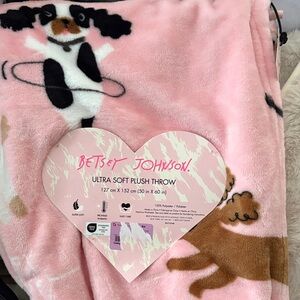 Betsey Johnson Pink and Brown throw blanket